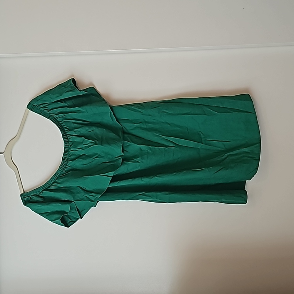 Old Navy green off the shoulder dress